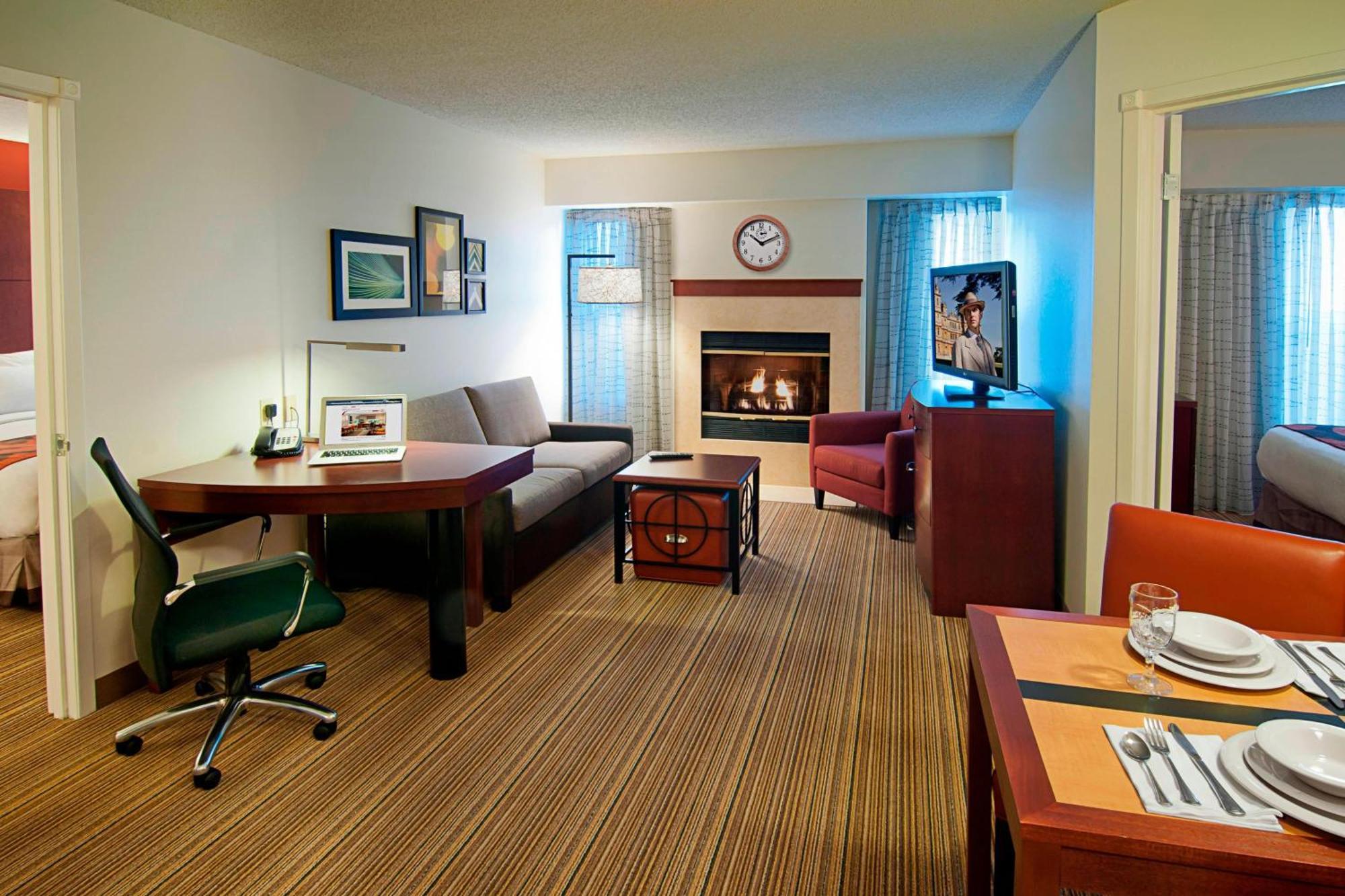 Residence Inn Су-Фолс Экстерьер фото